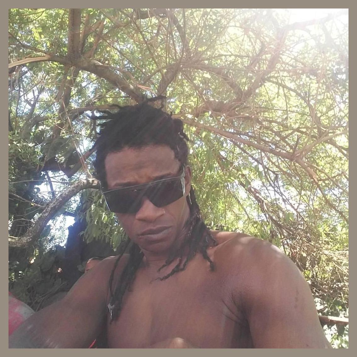 Luciano Roots e Futuro do Reggae photo 1