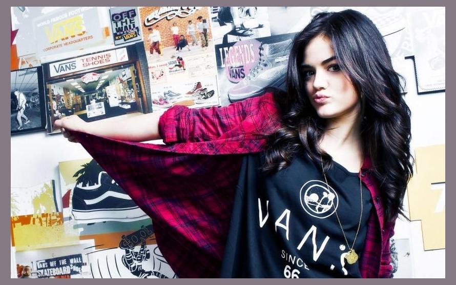 Lucy Hale photo 1