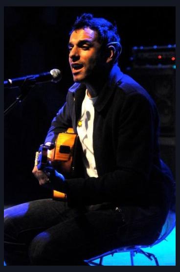 Luis Kiari photo 1