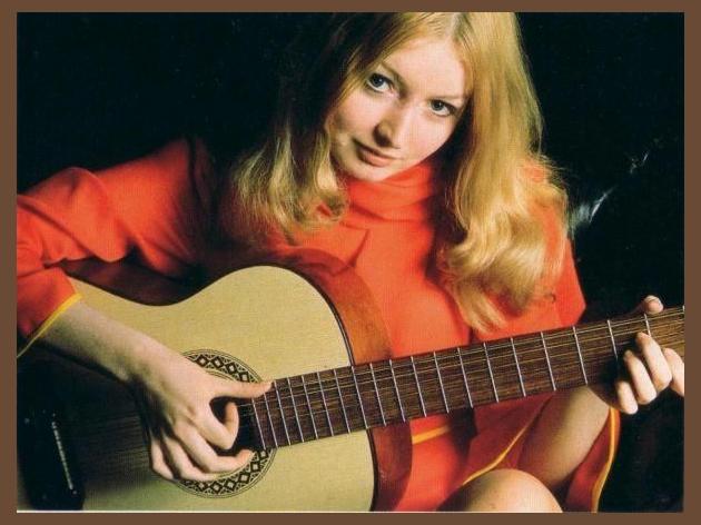 Mary Hopkins photo 1