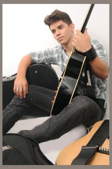 Matheus Araújo Oficial photo 1