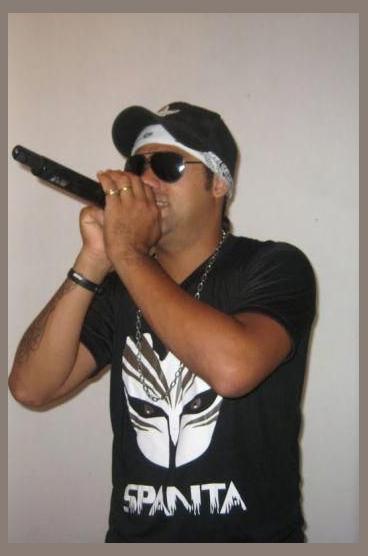 Mayco Black photo 1
