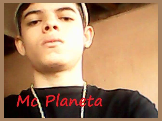 Mc Planeta photo 1
