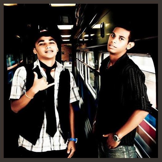 Mc Vertinho e Mc Dinho photo 1