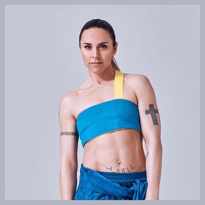 Melanie C photo 1