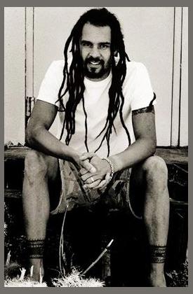 Michael Franti & Spearhead photo 1