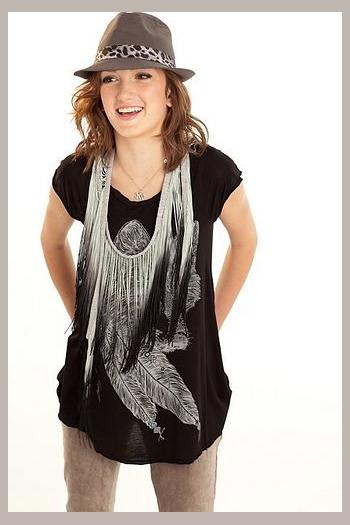Michaela Wallace photo 1