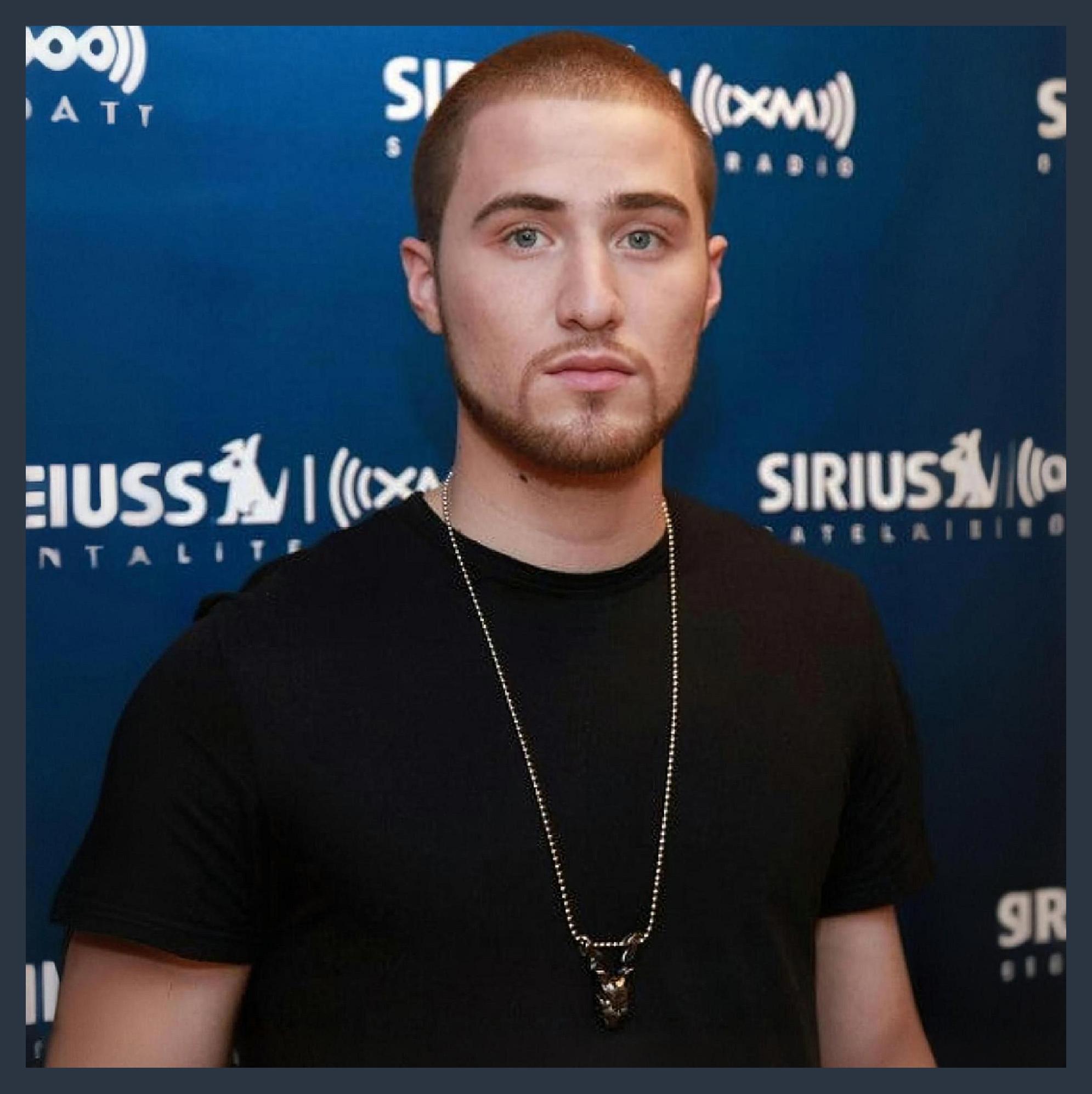 Mike Posner photo 1