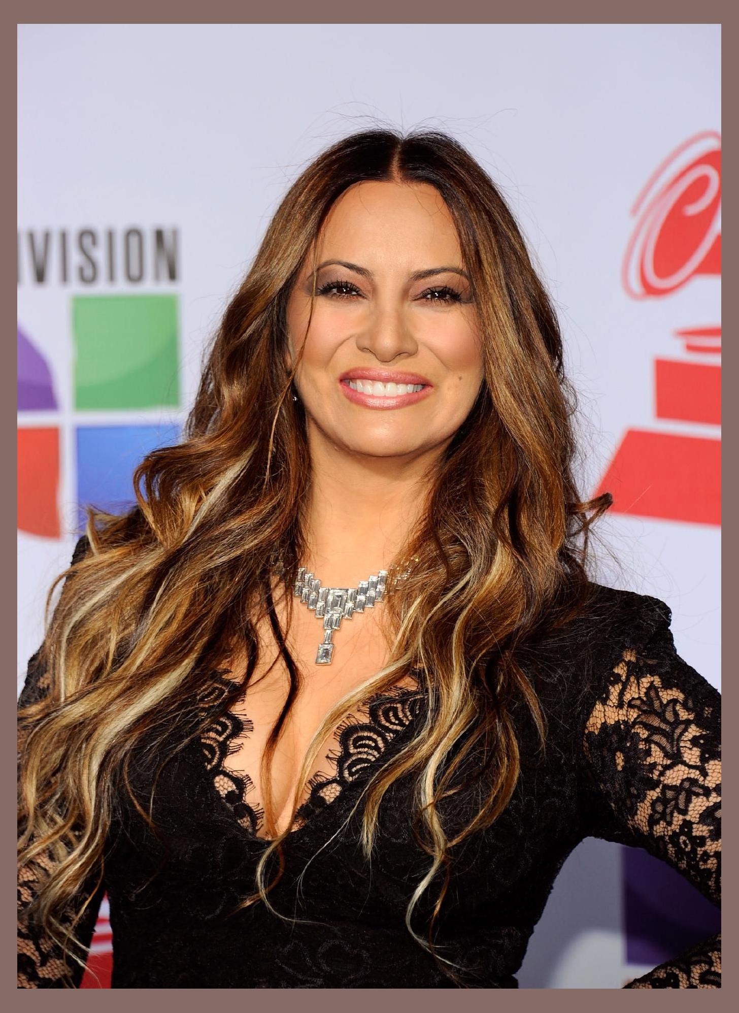 Miriam Hernandez photo 1