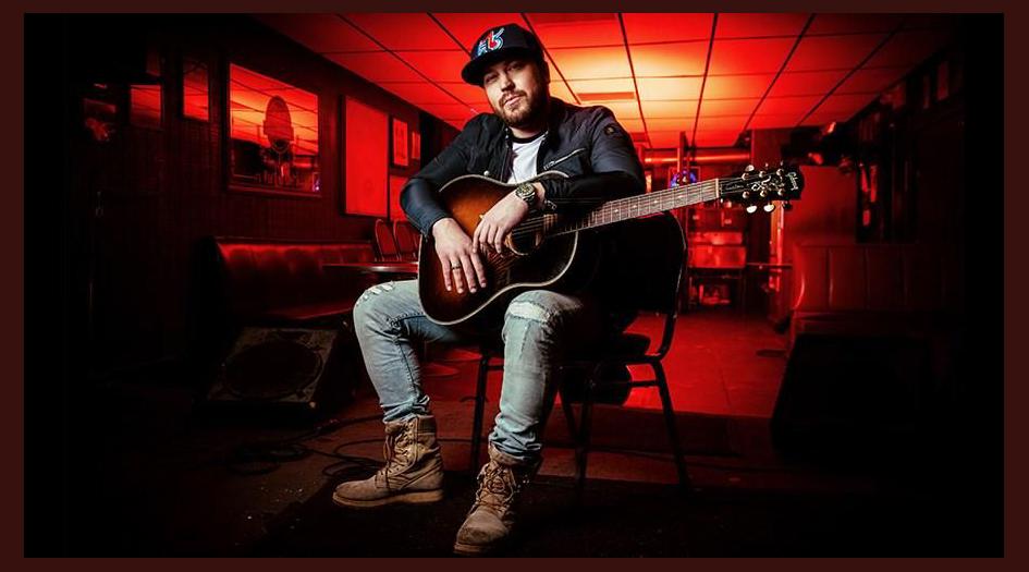 Mitchell Tenpenny photo 1