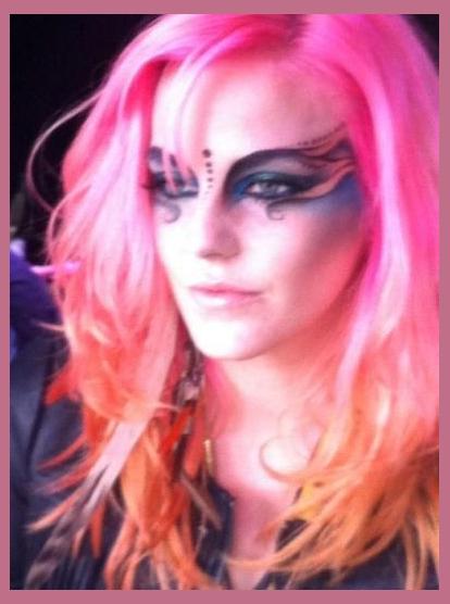Molly McQueen photo 1