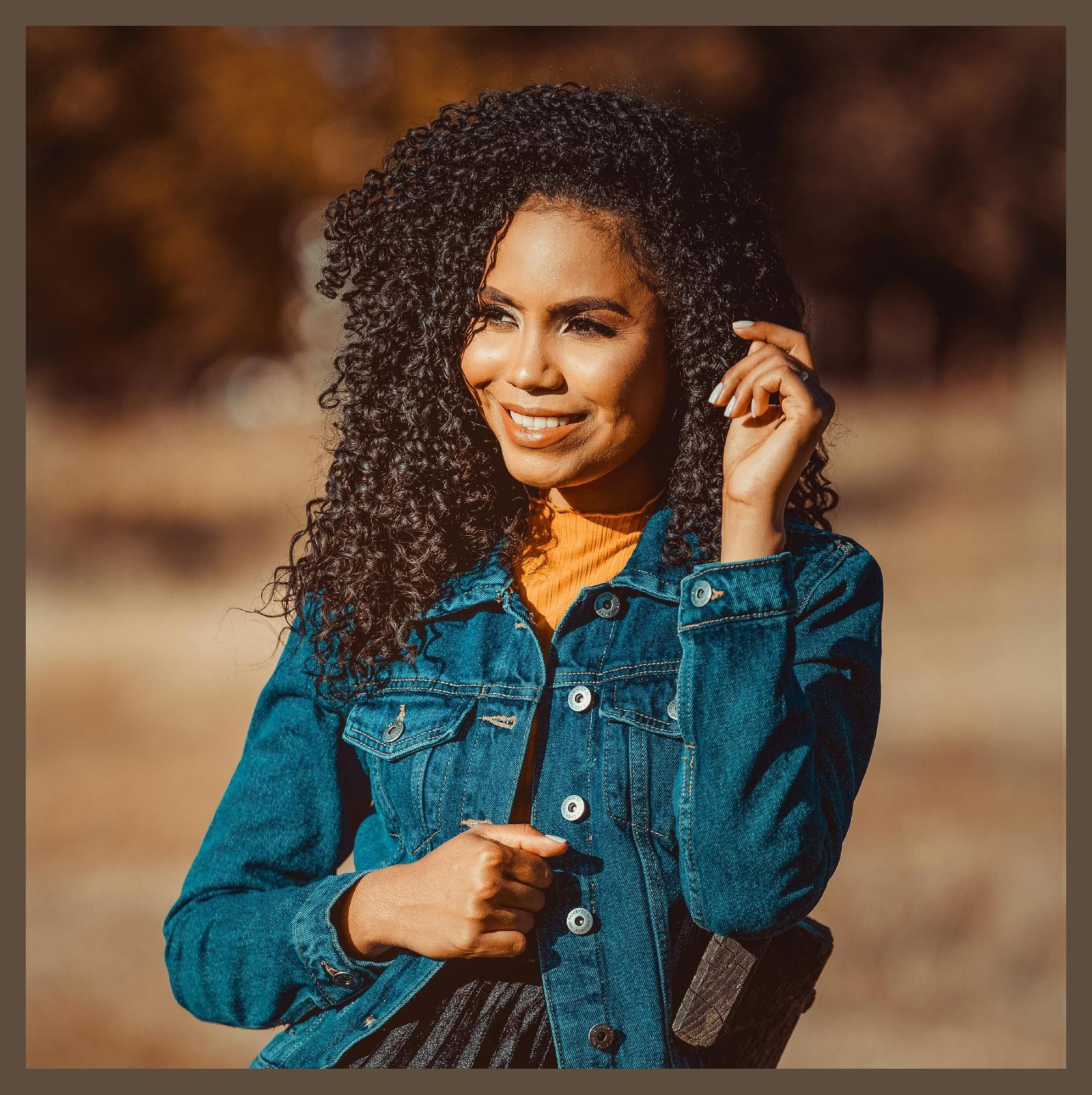Monique Grazielle photo 1