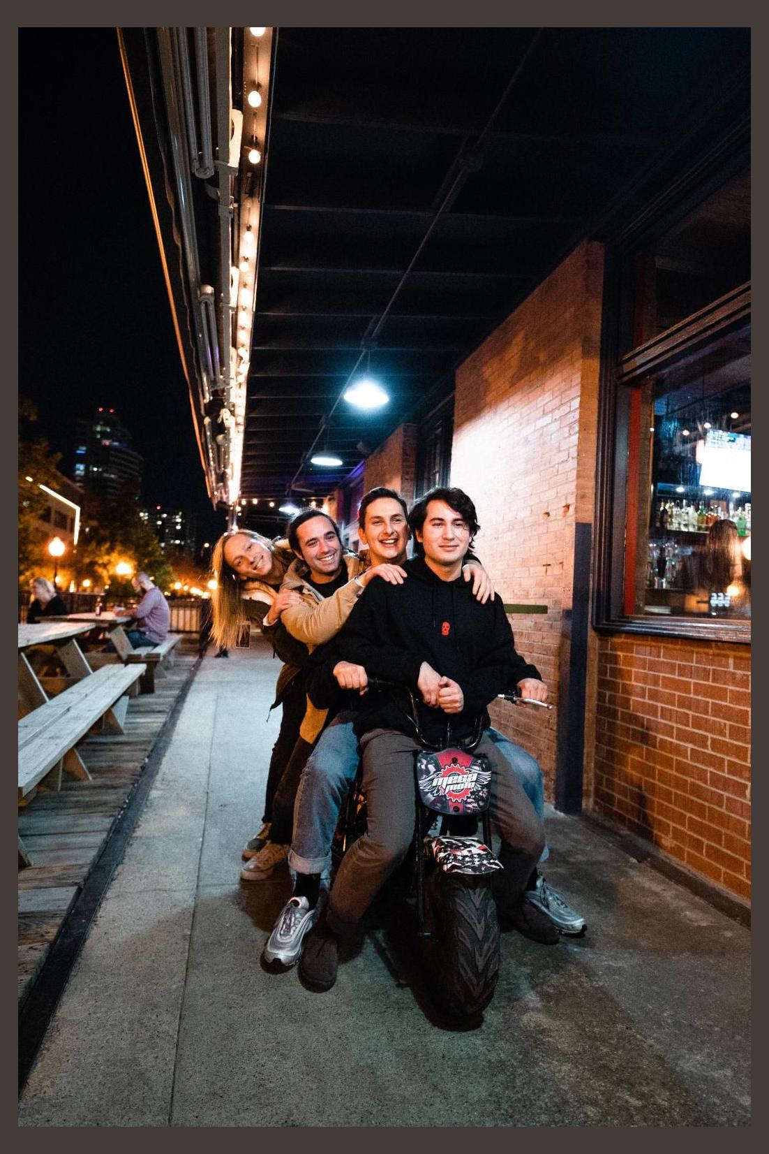 Movements photo 1