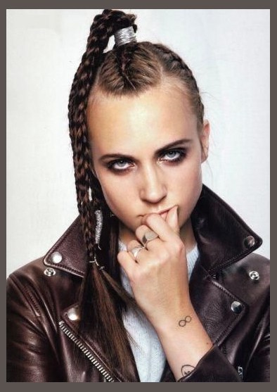 MØ