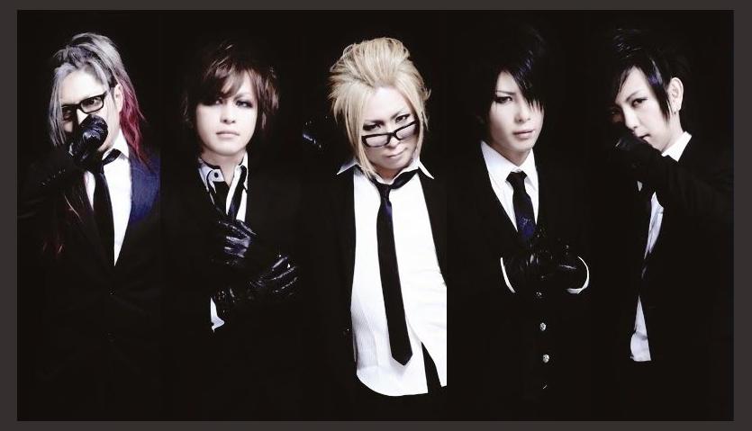The Micro Head 4n's