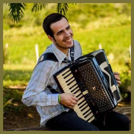 Rodrigo Cruz photo 1