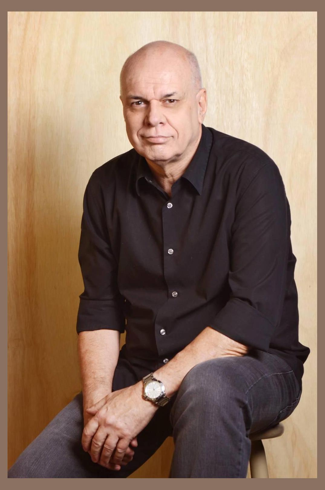 Roger Henri photo 1