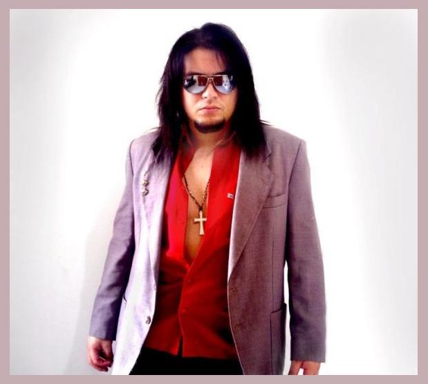 Roger Simmons photo 1