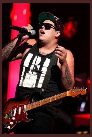 Rome Ramirez photo 1