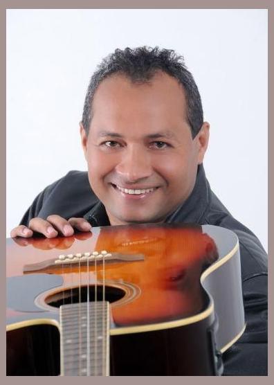 Ronny Rios photo 1