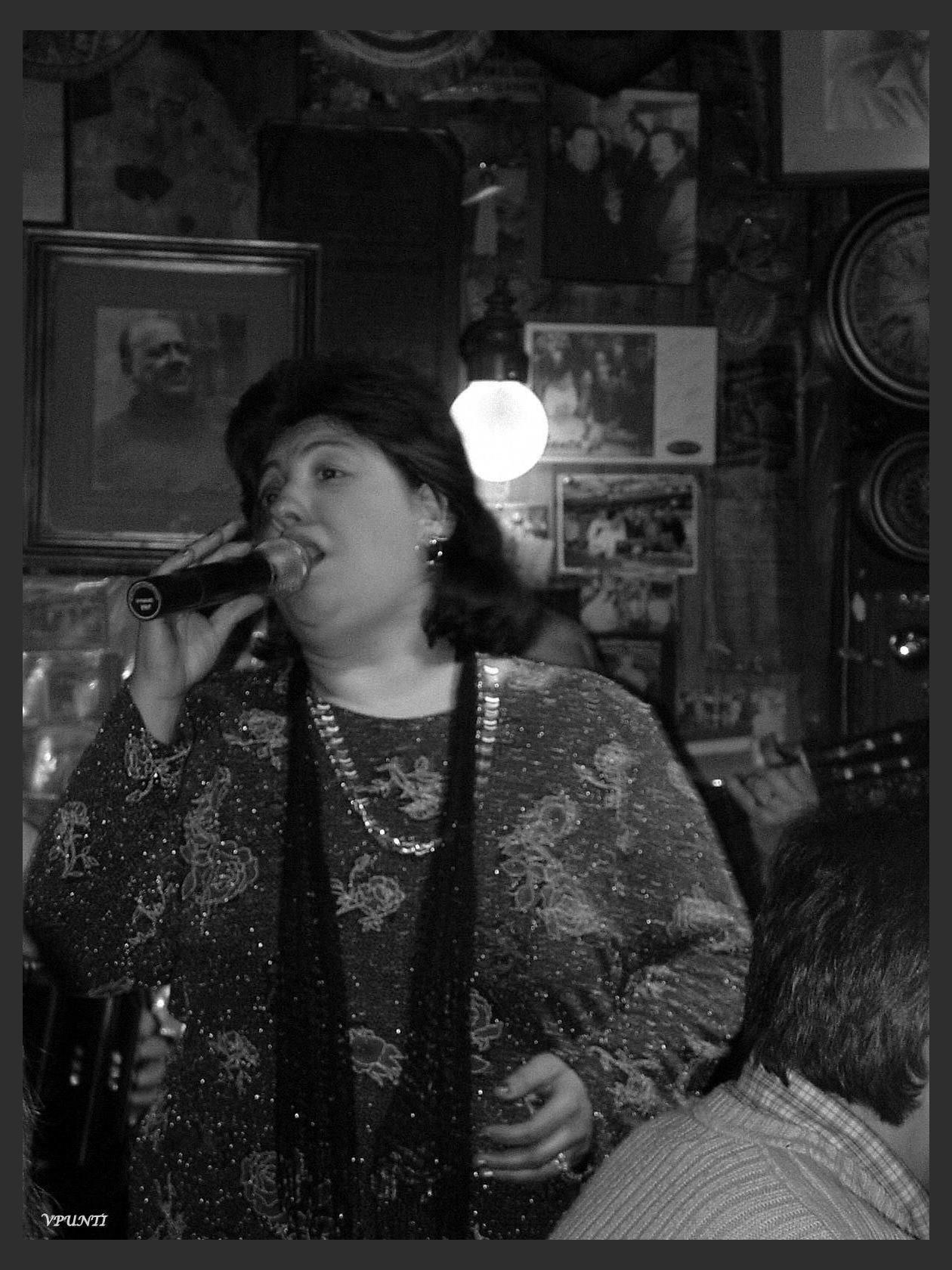 Rossana Reyna photo 1
