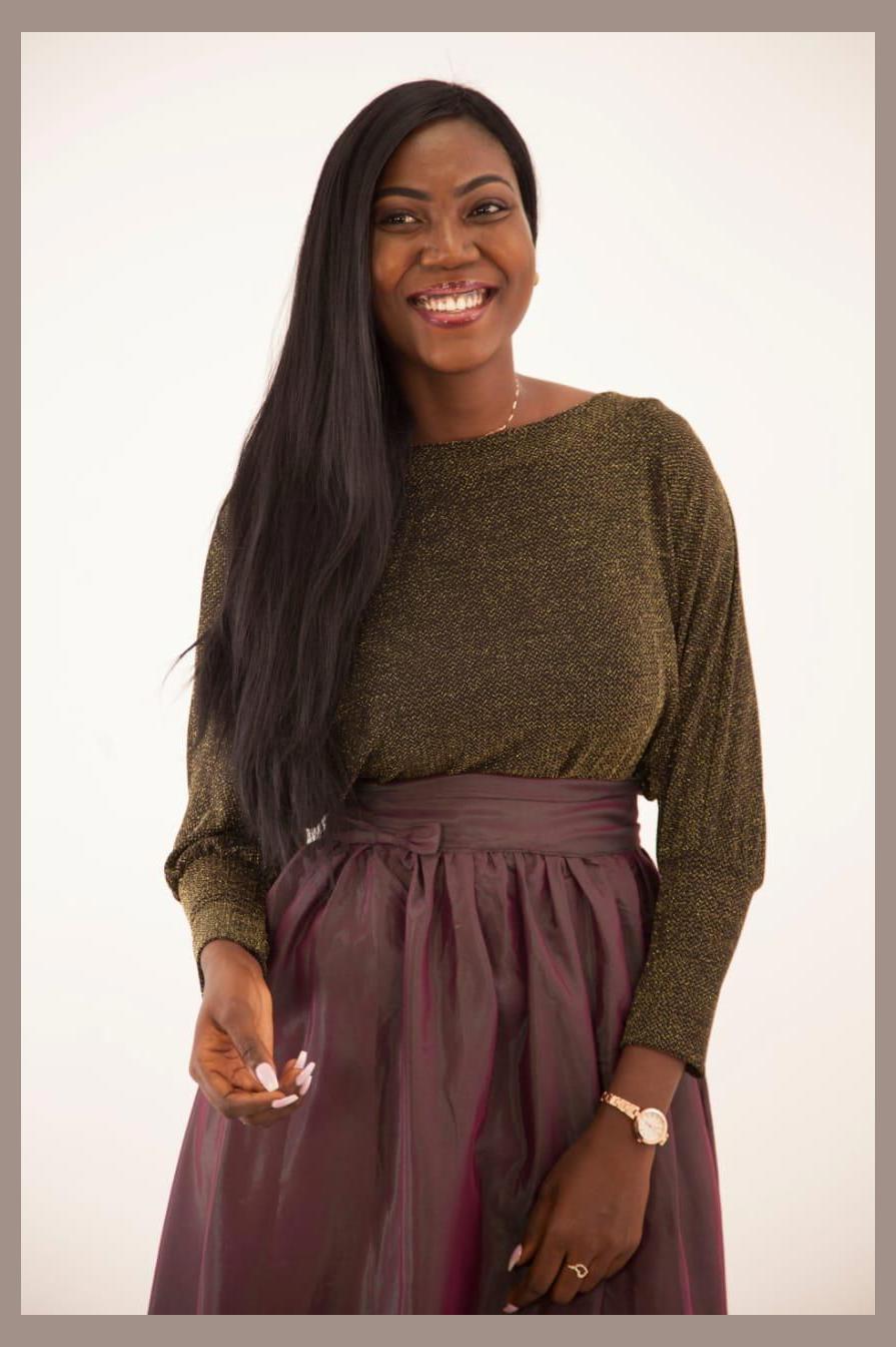 Ruth Kuniasa photo 1