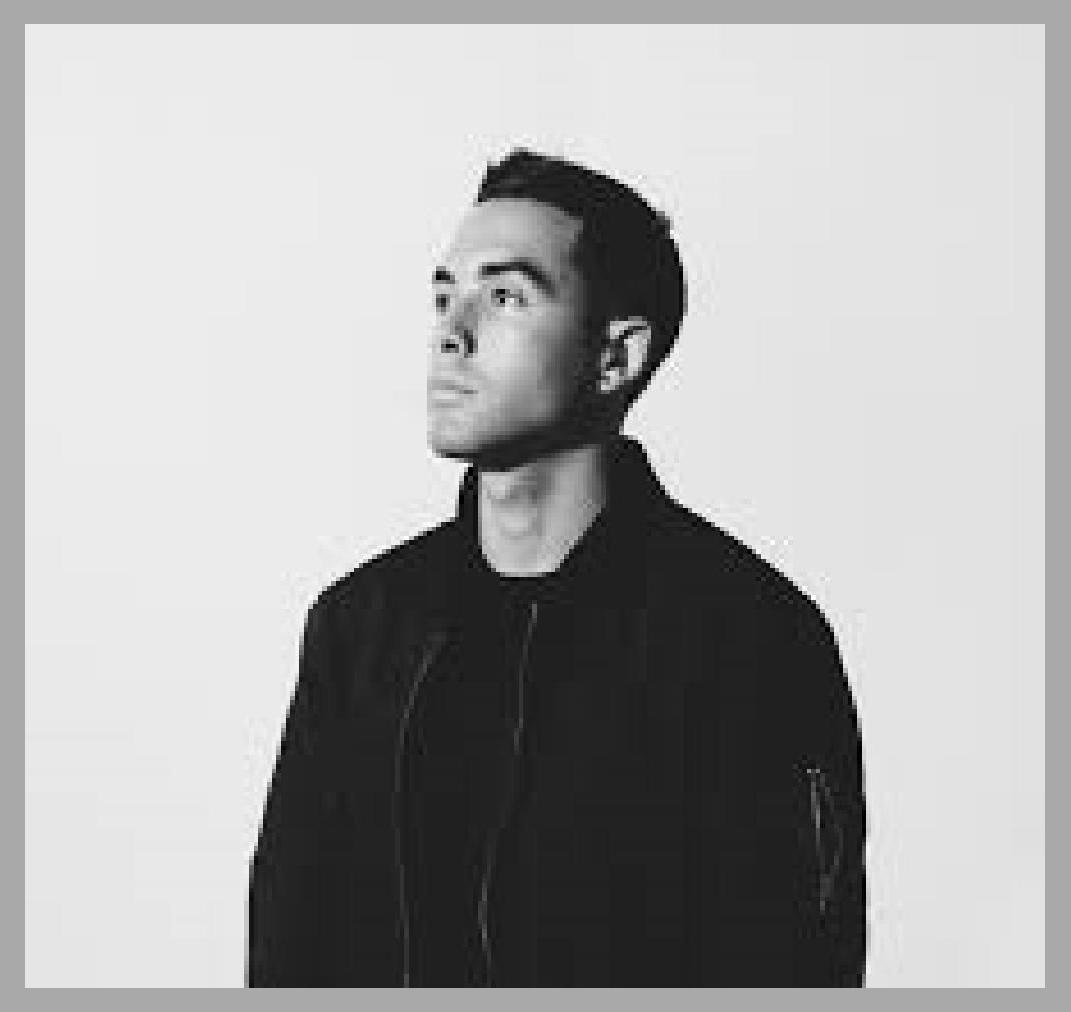 Ryan Caraveo photo 1