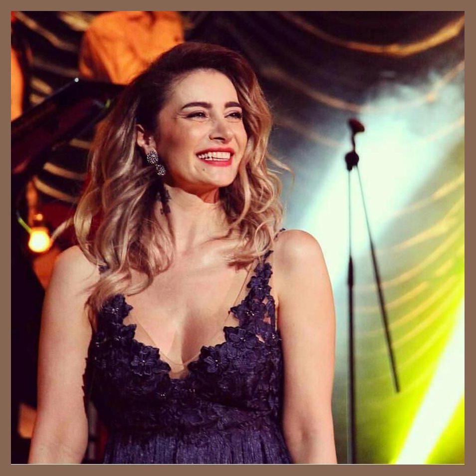 Sıla (Sıla Gençoğlu) photo 1