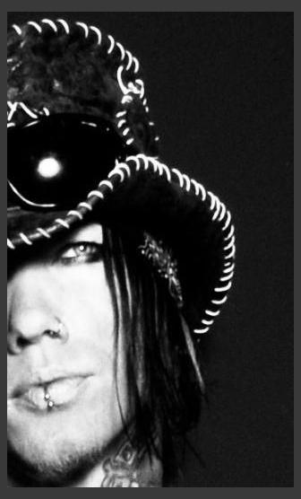 Sixx AM photo 1
