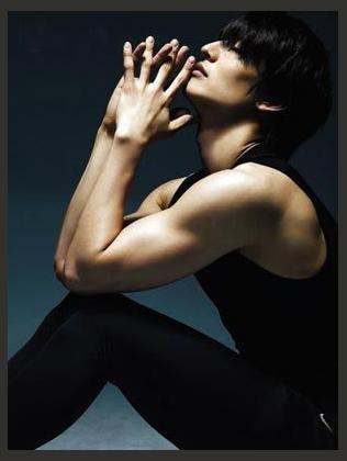 Son Ho Young photo 1