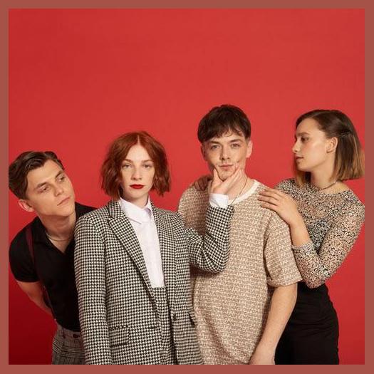 Sophie And The Giants photo 1