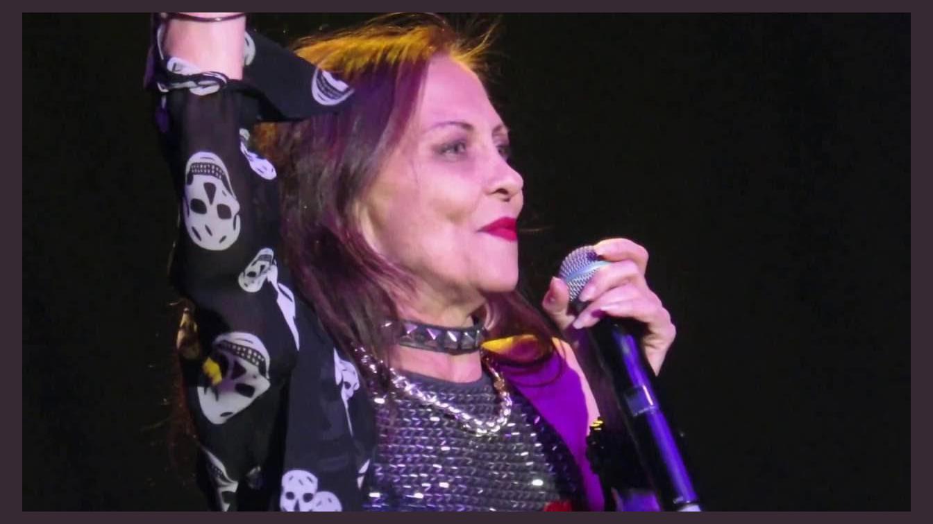 Stacey Q. photo 1