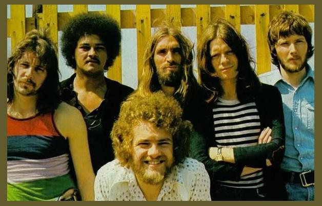 Stealers Wheel photo 1
