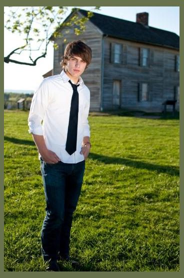 Struan Shields photo 1