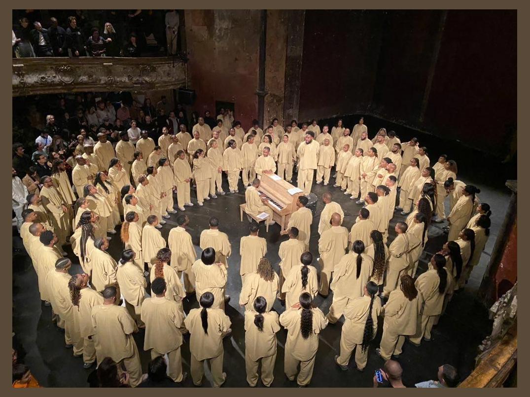 Sunday Service Choir photo 1
