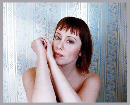 Suzanne Vega photo 1