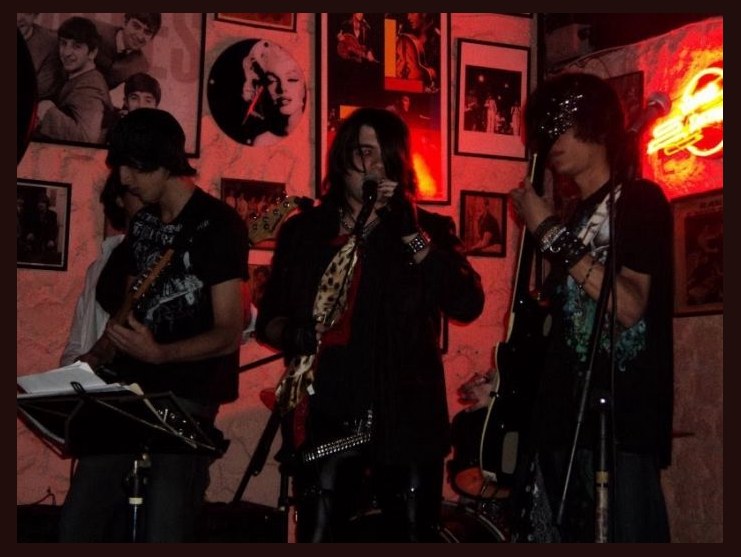 Sweet Poison photo 1