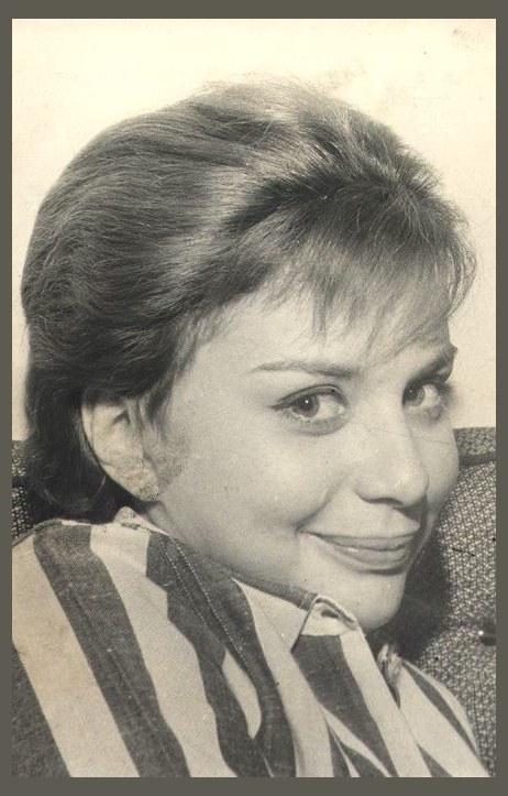 Sylvia Telles photo 1