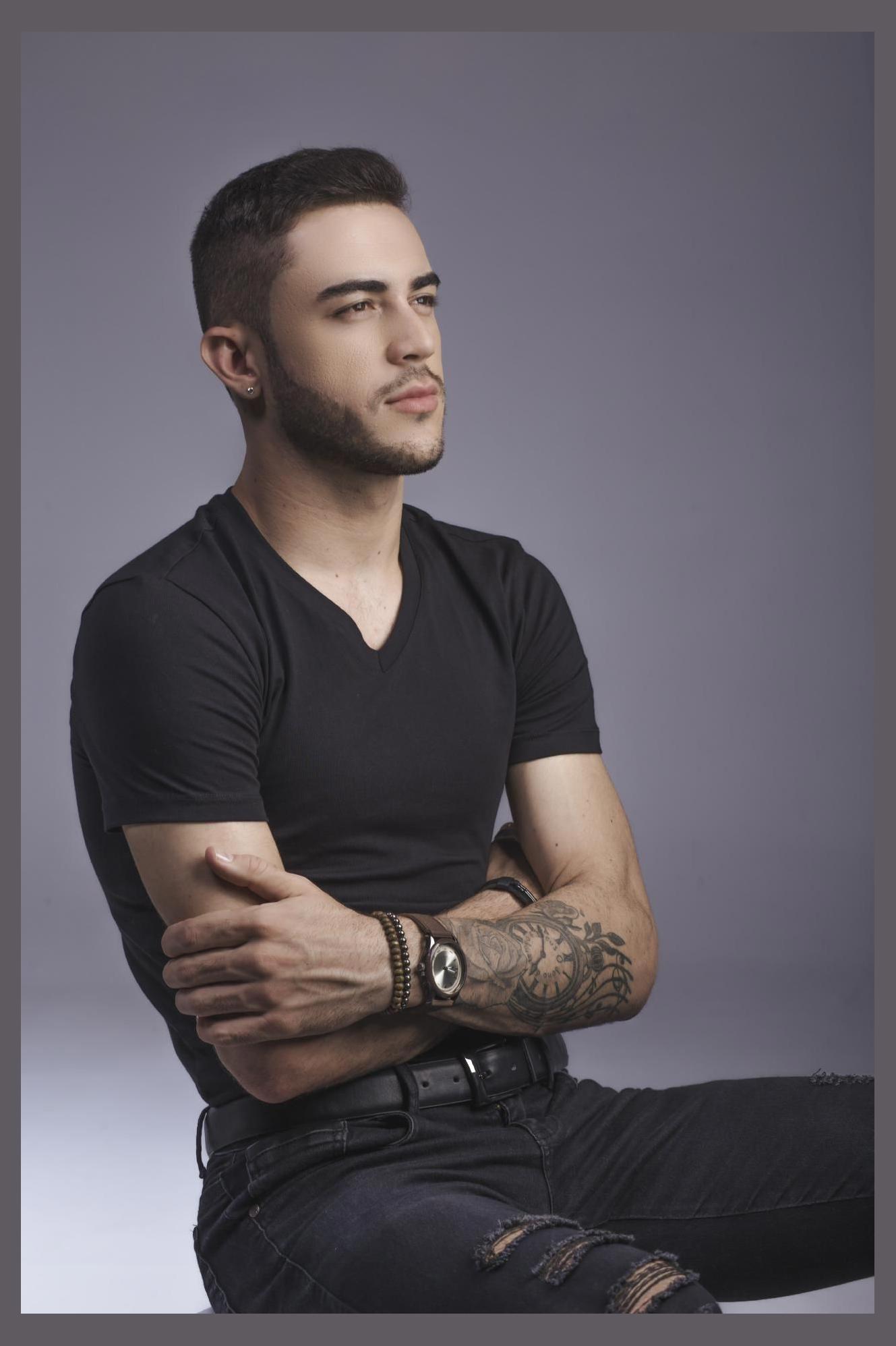 Thássio Oliveira photo 1