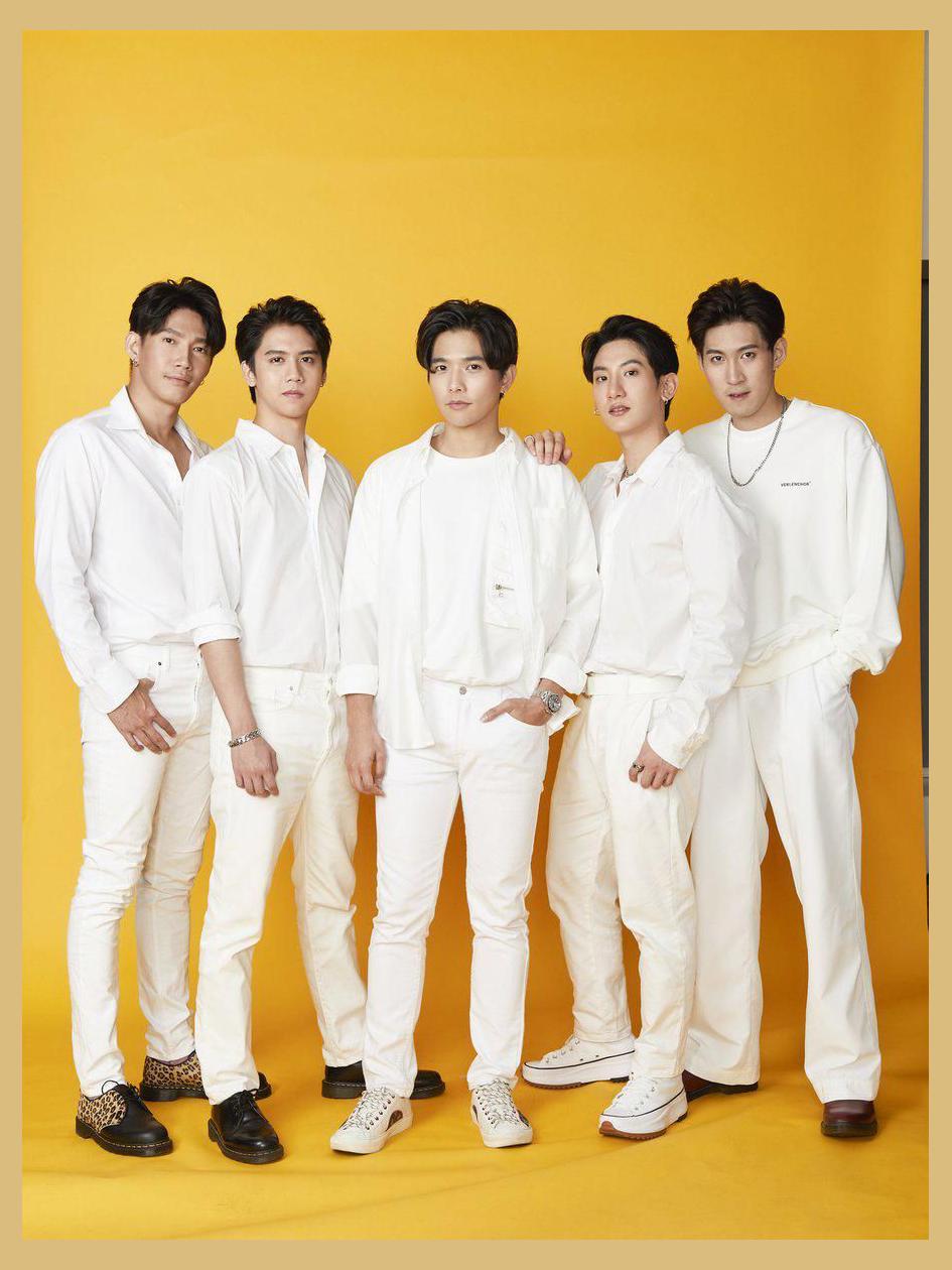 เล่นเข้มแข็ง