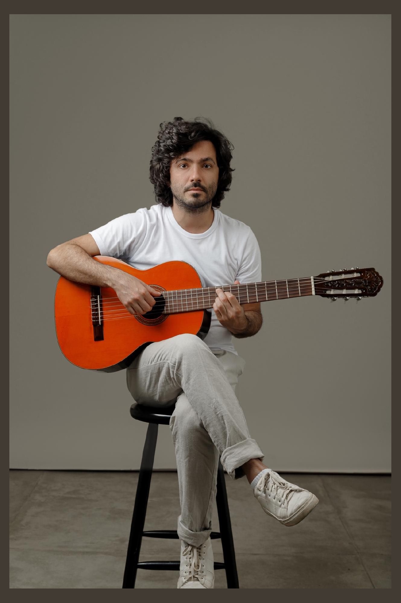Thiago Juliani photo 1
