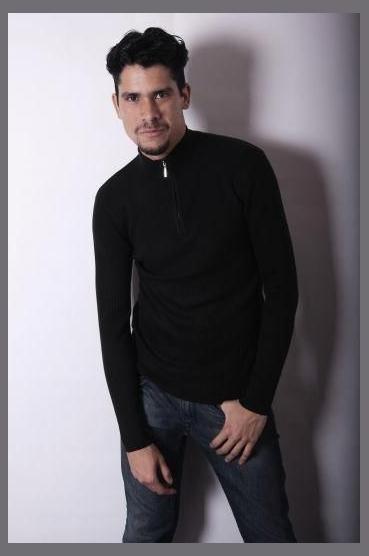 Thiago Medeiros photo 1