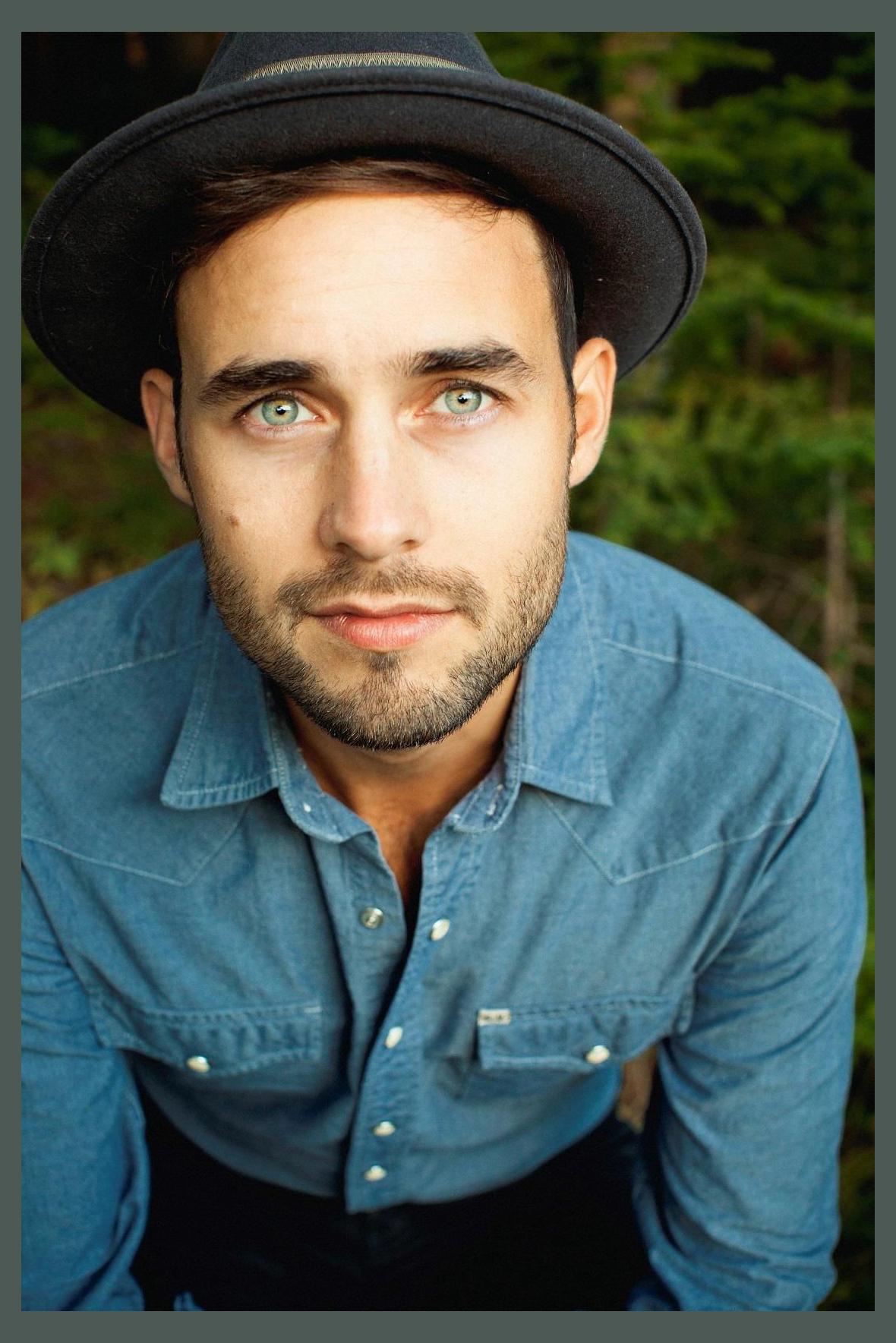 Tim Chaisson photo 1