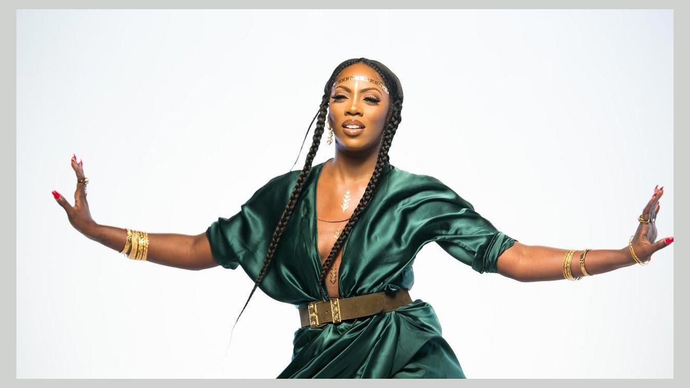 Tiwa Savage photo 1