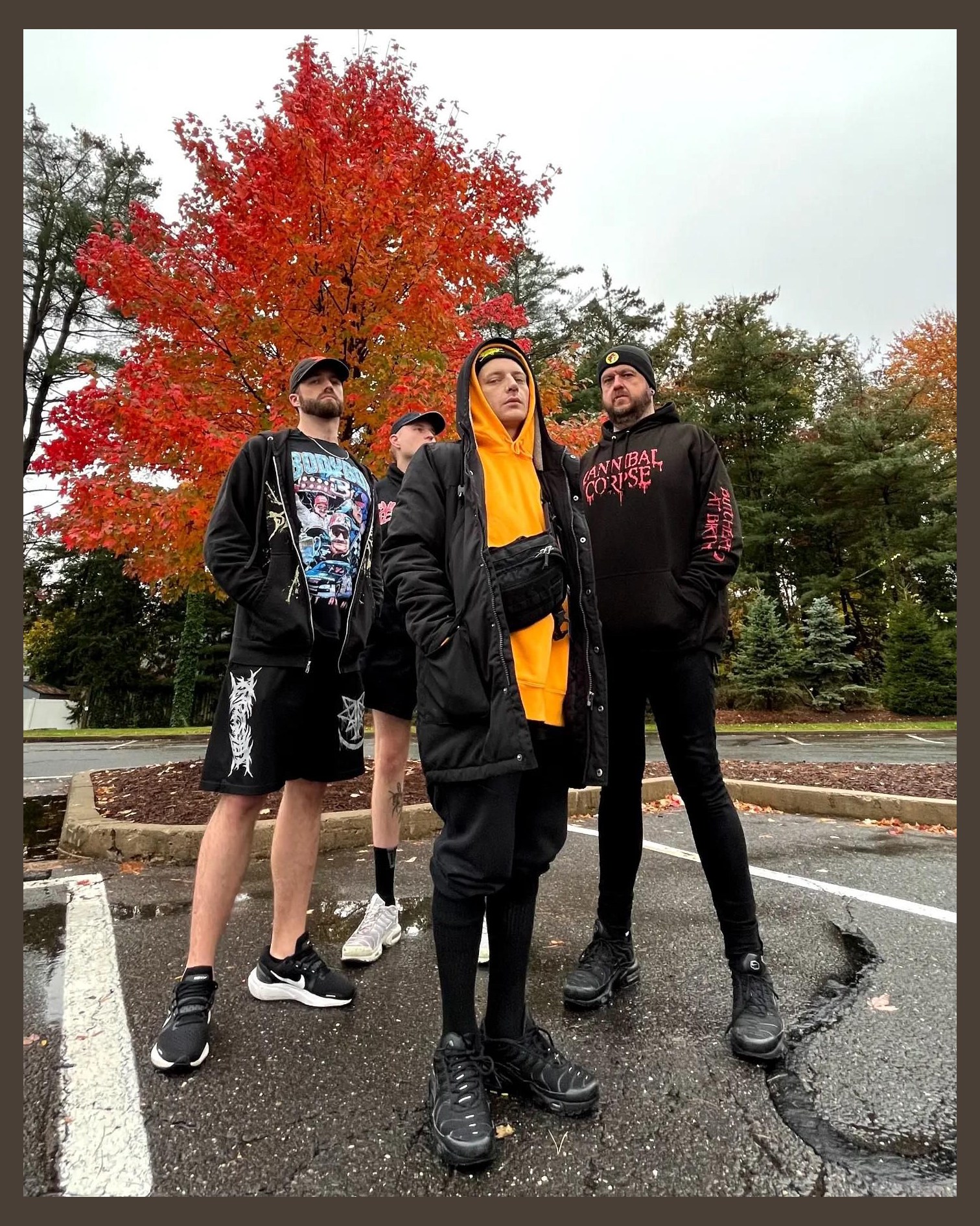 To The Grave photo 1