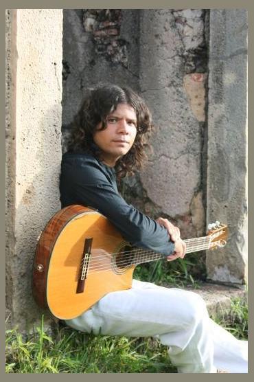 Tom Sapiranga photo 1