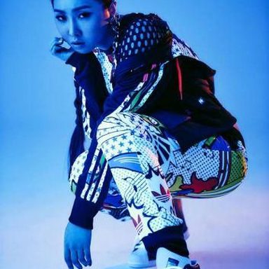 2NE1 photo 47