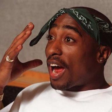 2Pac (Tupac Shakur) photo 25