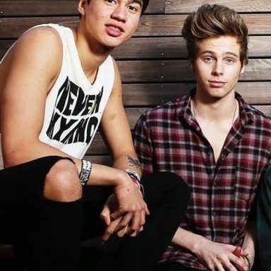 5 Seconds Of Summer photo 50
