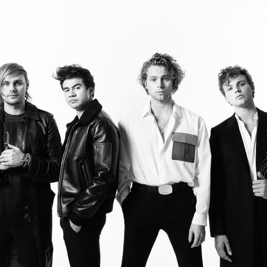 5 Seconds Of Summer photo 61